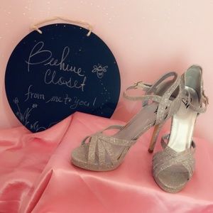 Bridal open-toe shoes